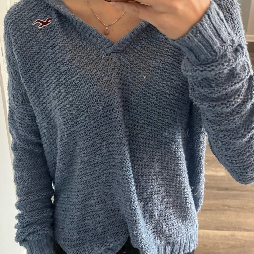 Hollister V-Neck Blue Sweater with Hood
